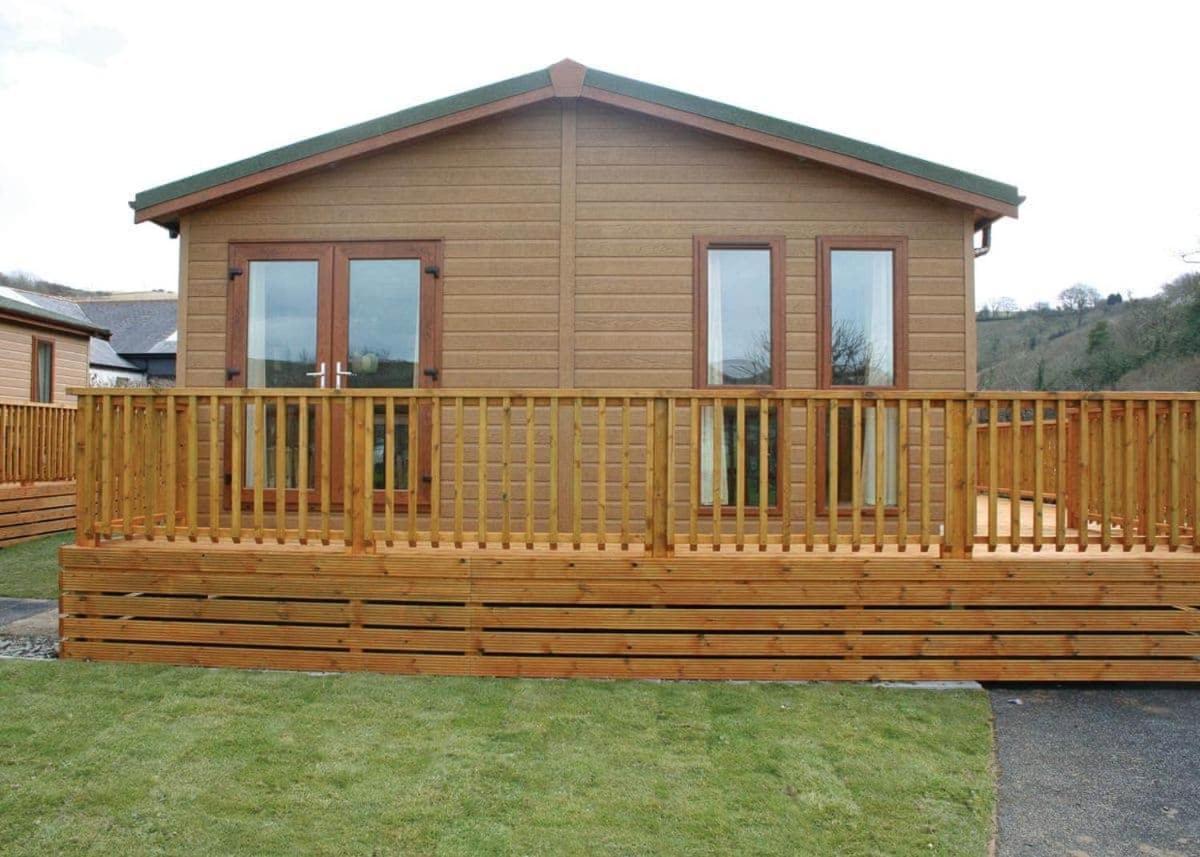Penrhos Park Hotel Llanrhystyd Exterior photo